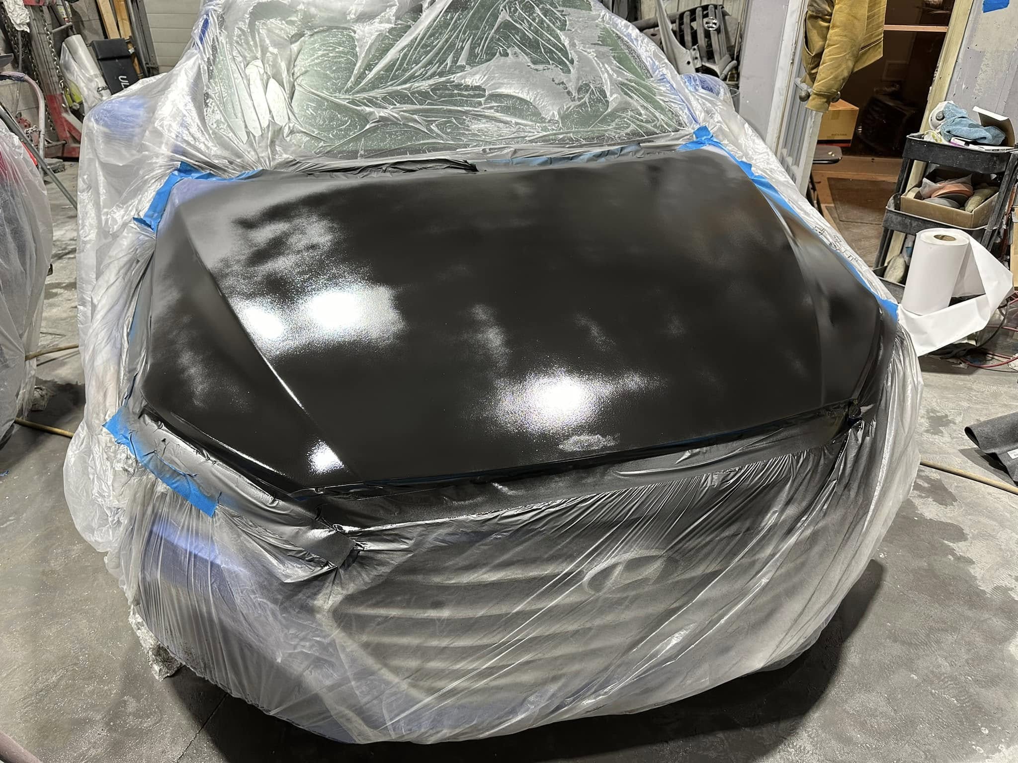 Réparation de carrosserie de camion dans un atelier professionnel à Saint-Eustache