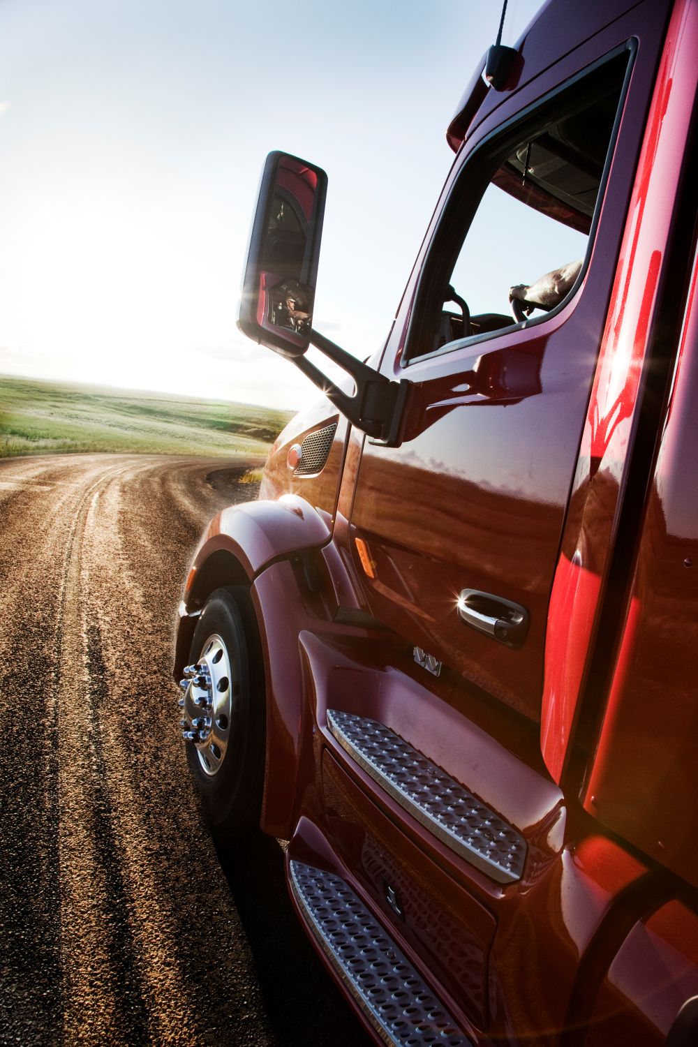 Réparation de carrosserie de camion dans un atelier professionnel en Abitibi-Témiscamingue 